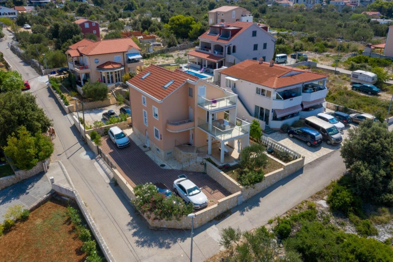 Villa Tea Ražanj Eksteriør bilde