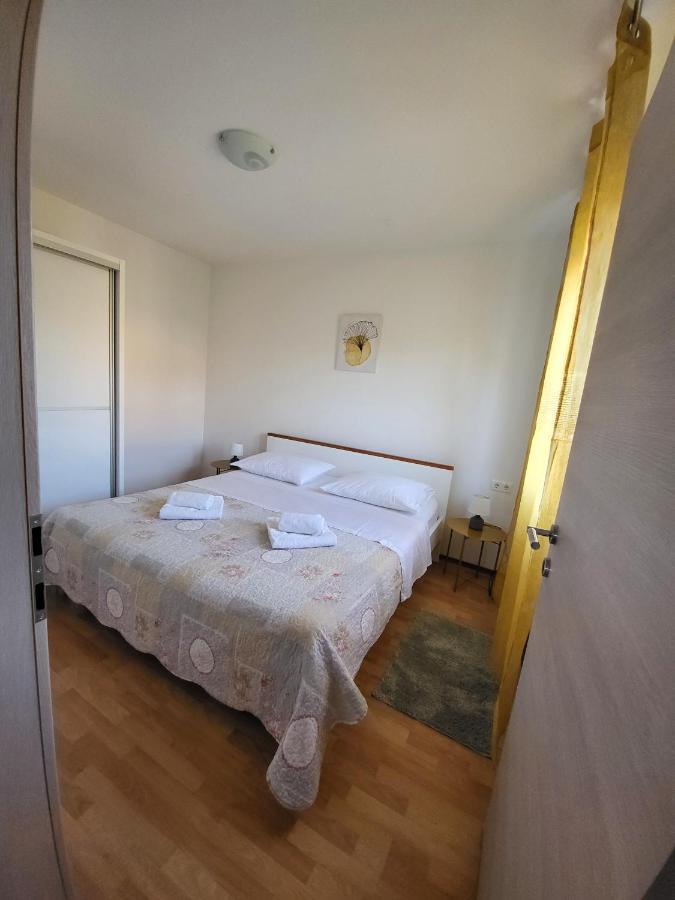 Villa Tea Ražanj Eksteriør bilde