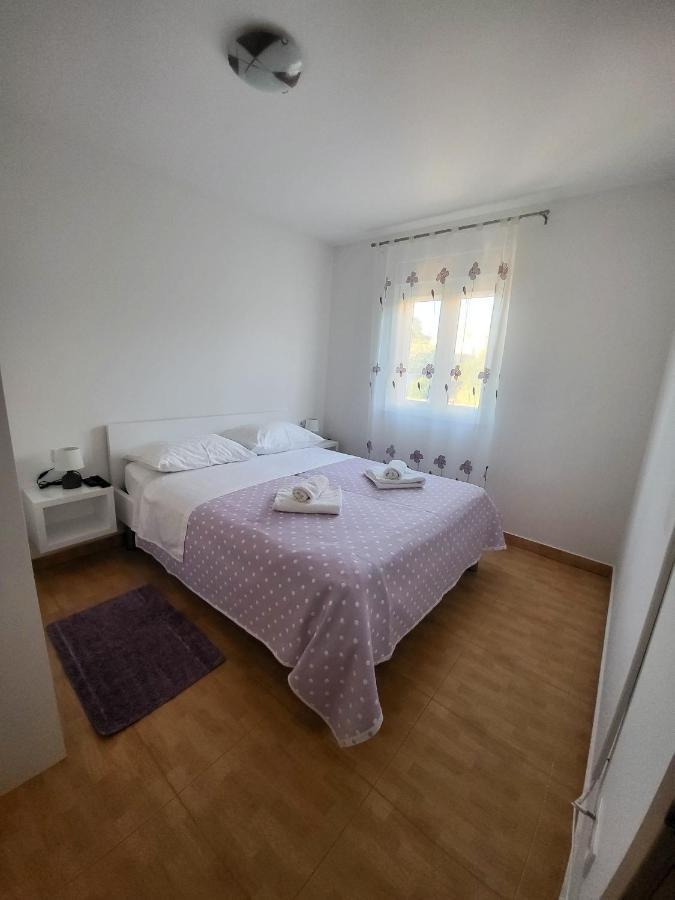 Villa Tea Ražanj Eksteriør bilde