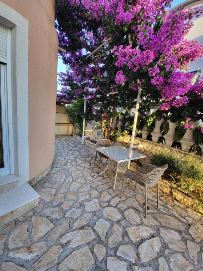 Villa Tea Ražanj Eksteriør bilde