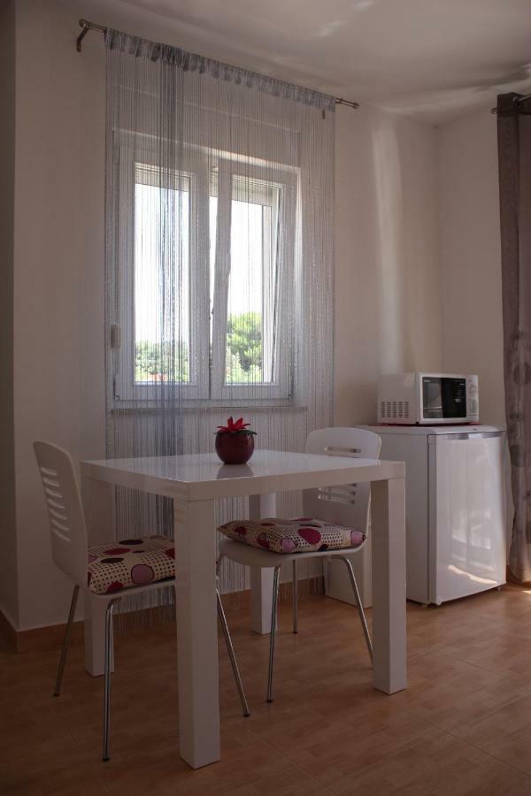 Villa Tea Ražanj Eksteriør bilde